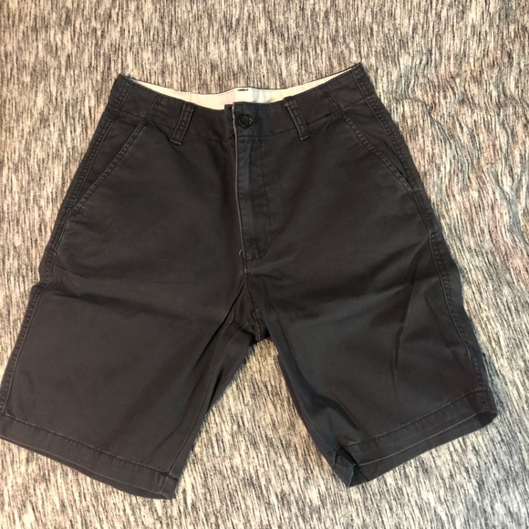 Old Navy Other - Old Navy lived-in cargo shorts